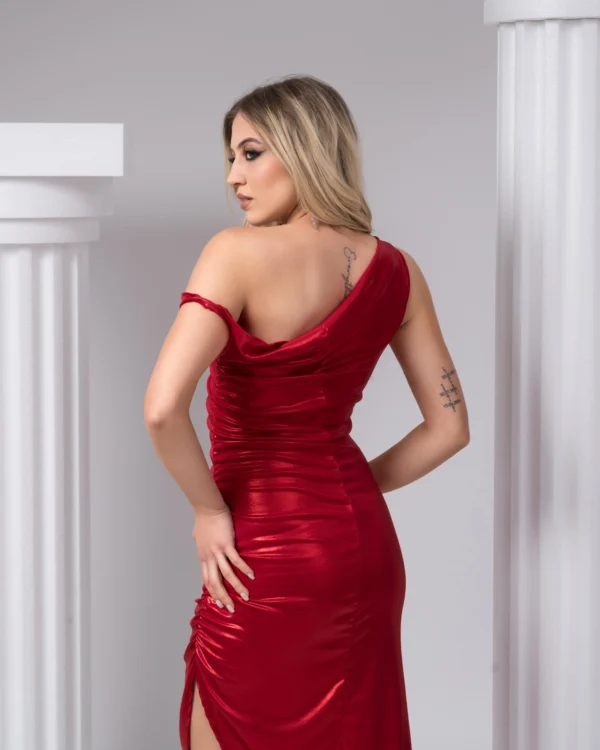 Gabby Red